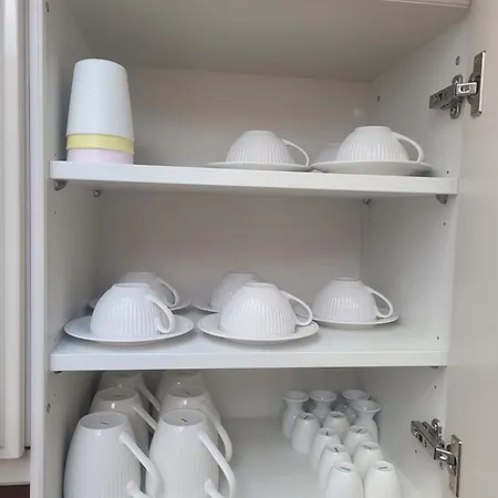 Mayener Jung Mit Schoenem Innenhof *