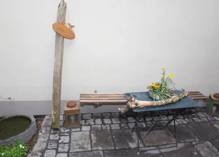 Mayener Jung Mit Schoenem Innenhof 公寓